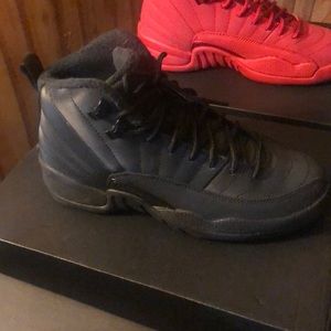 Air Jordan Retro 12 WNTR (GS) Size 5.5